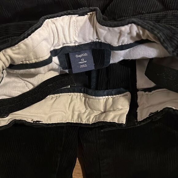 GapKids youth boys size 12 black corduroy pants with adjustable waist. - Picture 3 of 6